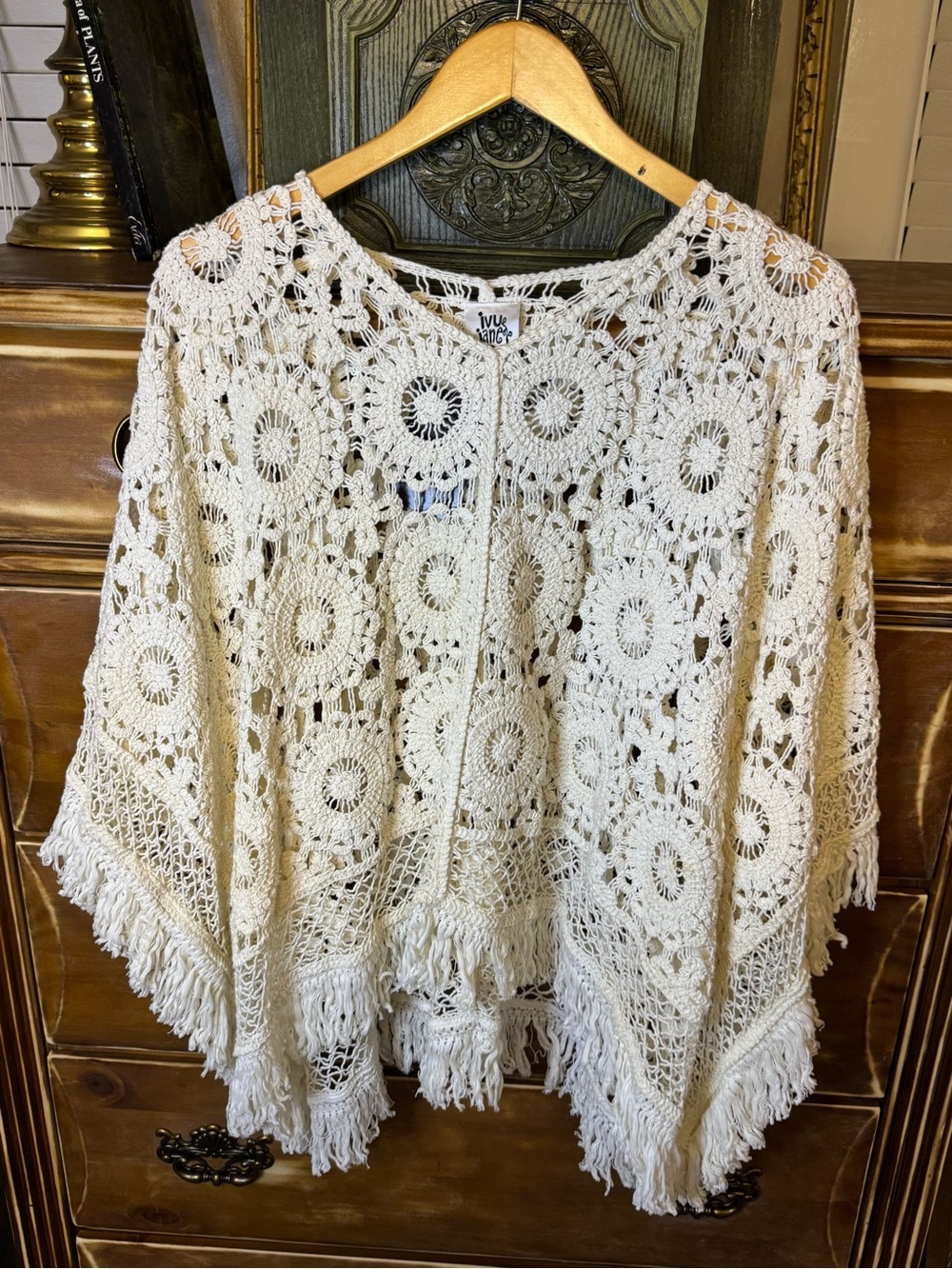 Ivy Jane Cream Crochet Lace Poncho Top NWOT